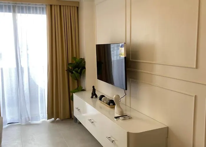 Cozy 1 Bedroom At Be Residences With Balcony Near It Park Aparthotel Tabok
